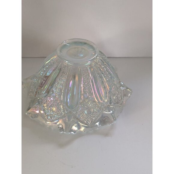 Vintage LE Smith Iridescent Glass Bowl With Scalloped Edge Moon Stars - Picture 6 of 9